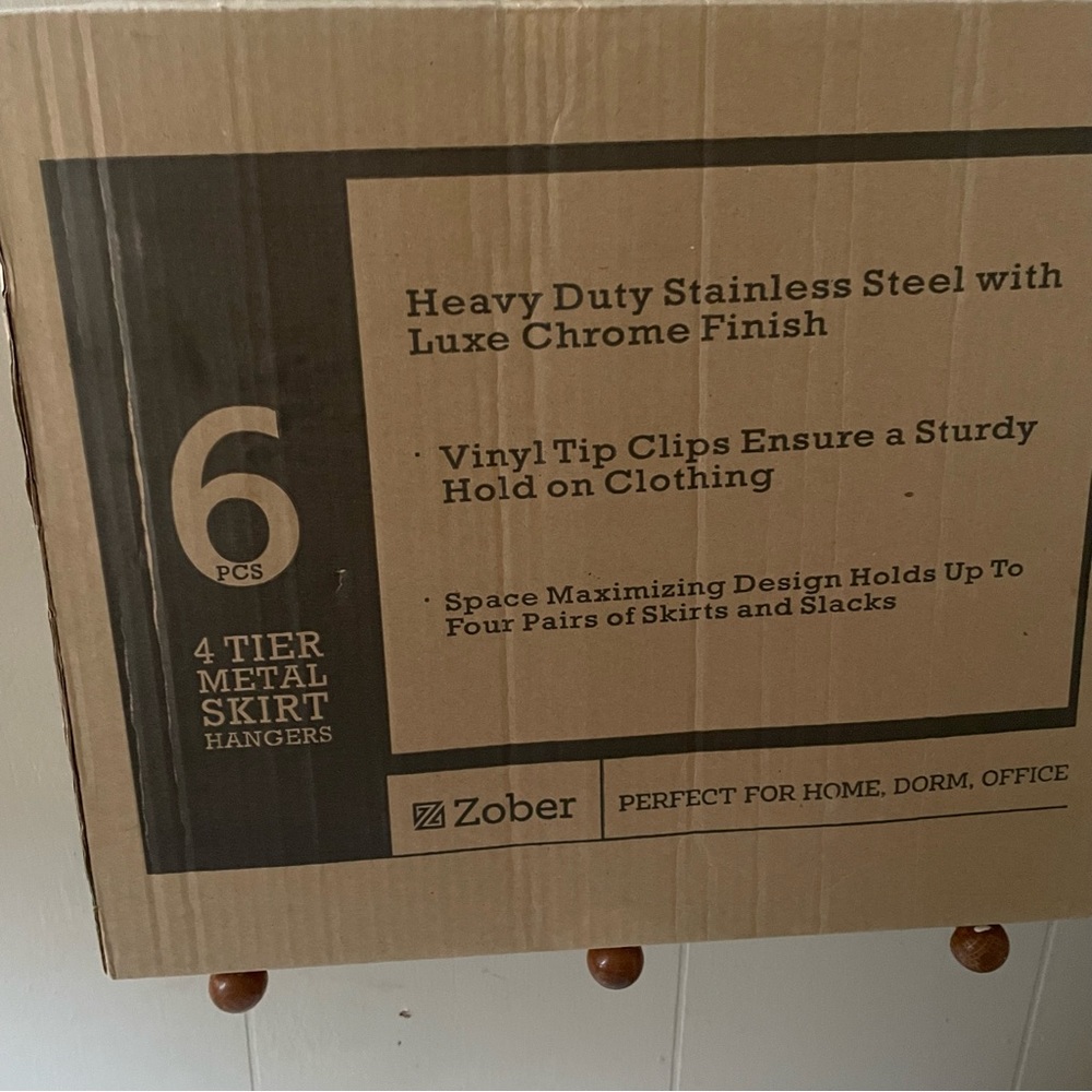 Zober 4-Tier Skirt / Jeans Hangers